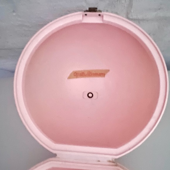 Vintage Pink La Rhonda by Jet Set Wig Travel Storage case - Picture 10 of 13